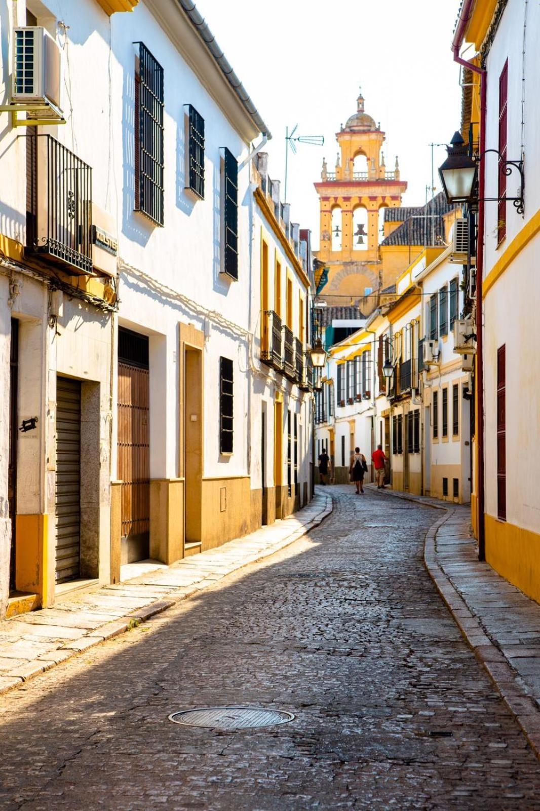 Los Patios De San Lorenzo Con Parking Córdoba Eksteriør bilde